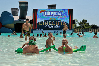 Cinepiscina 18